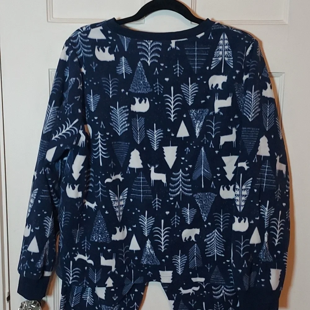 Old Navy Microfleece Pajama Set Blue Trees